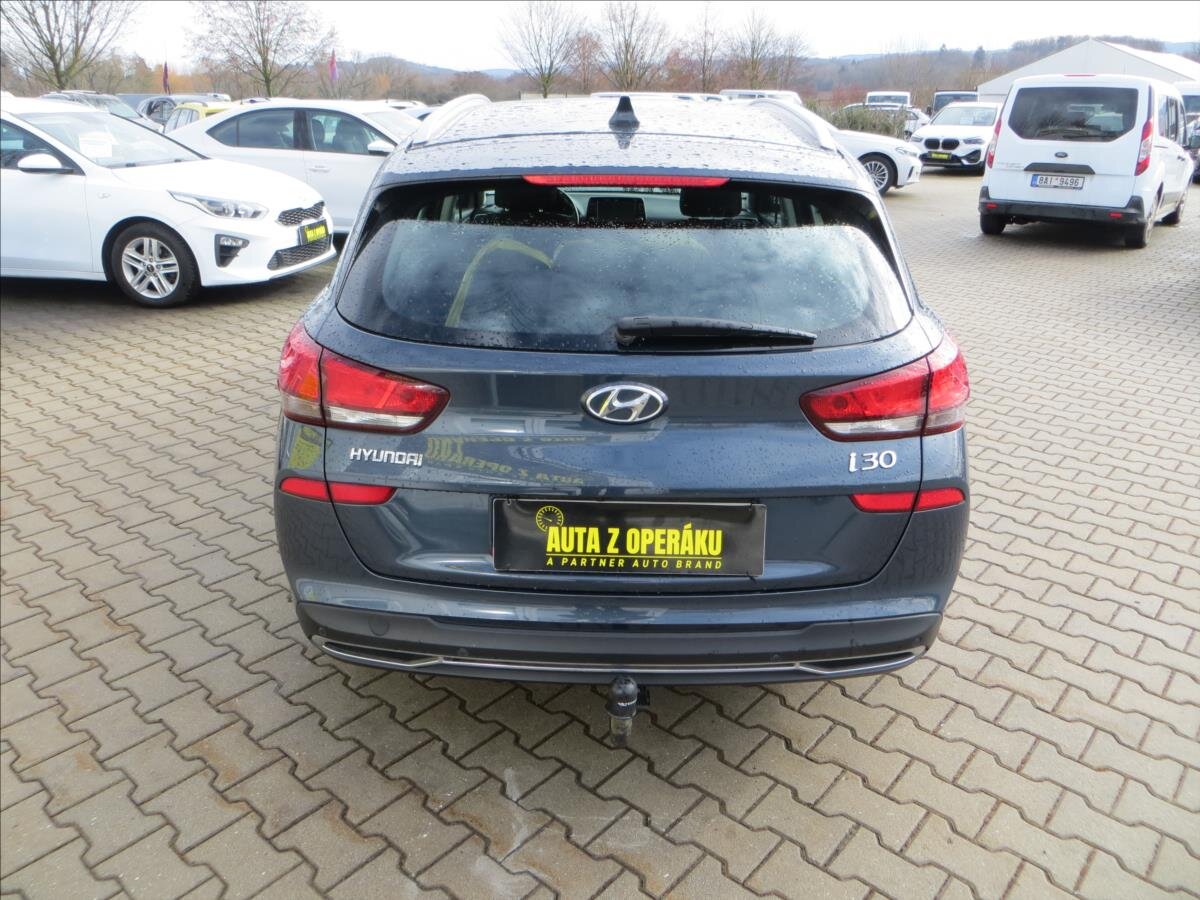 Hyundai i30 Kombi 1,6 l 85 kw