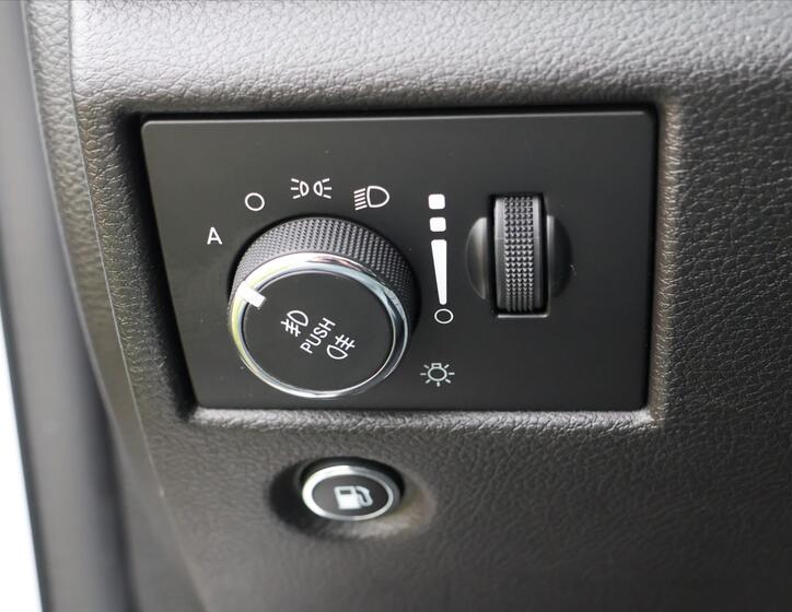 Jeep Grand Cherokee 18