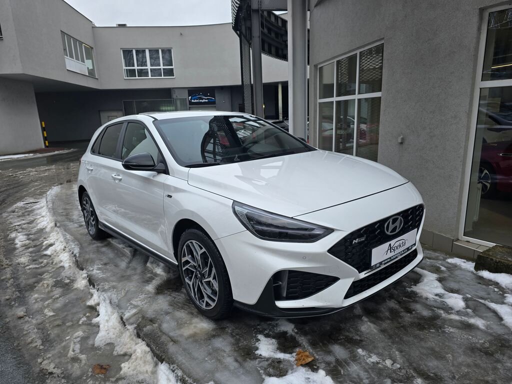 Hyundai i30 Hatchback 1,5 l 70 kw