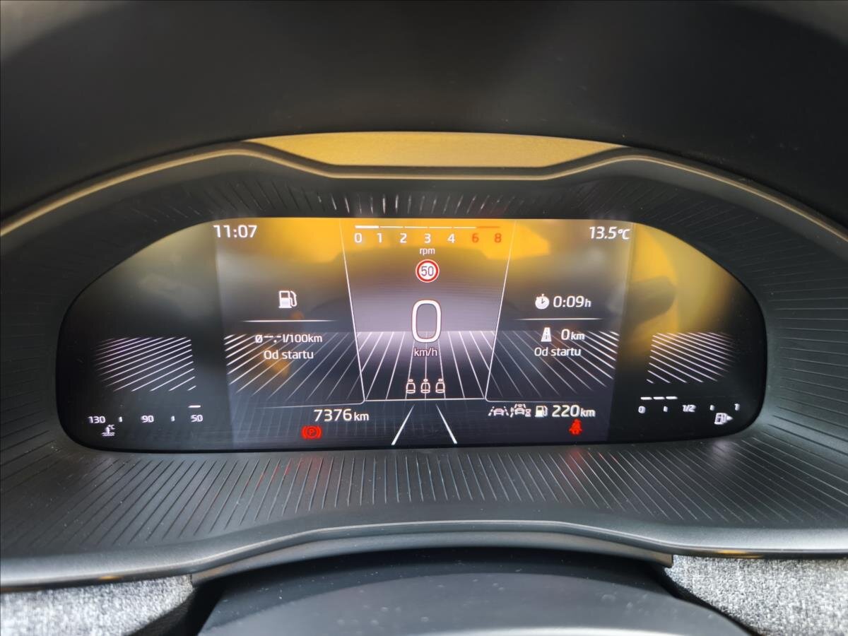 Škoda Scala Hatchback 999,0 85 kw