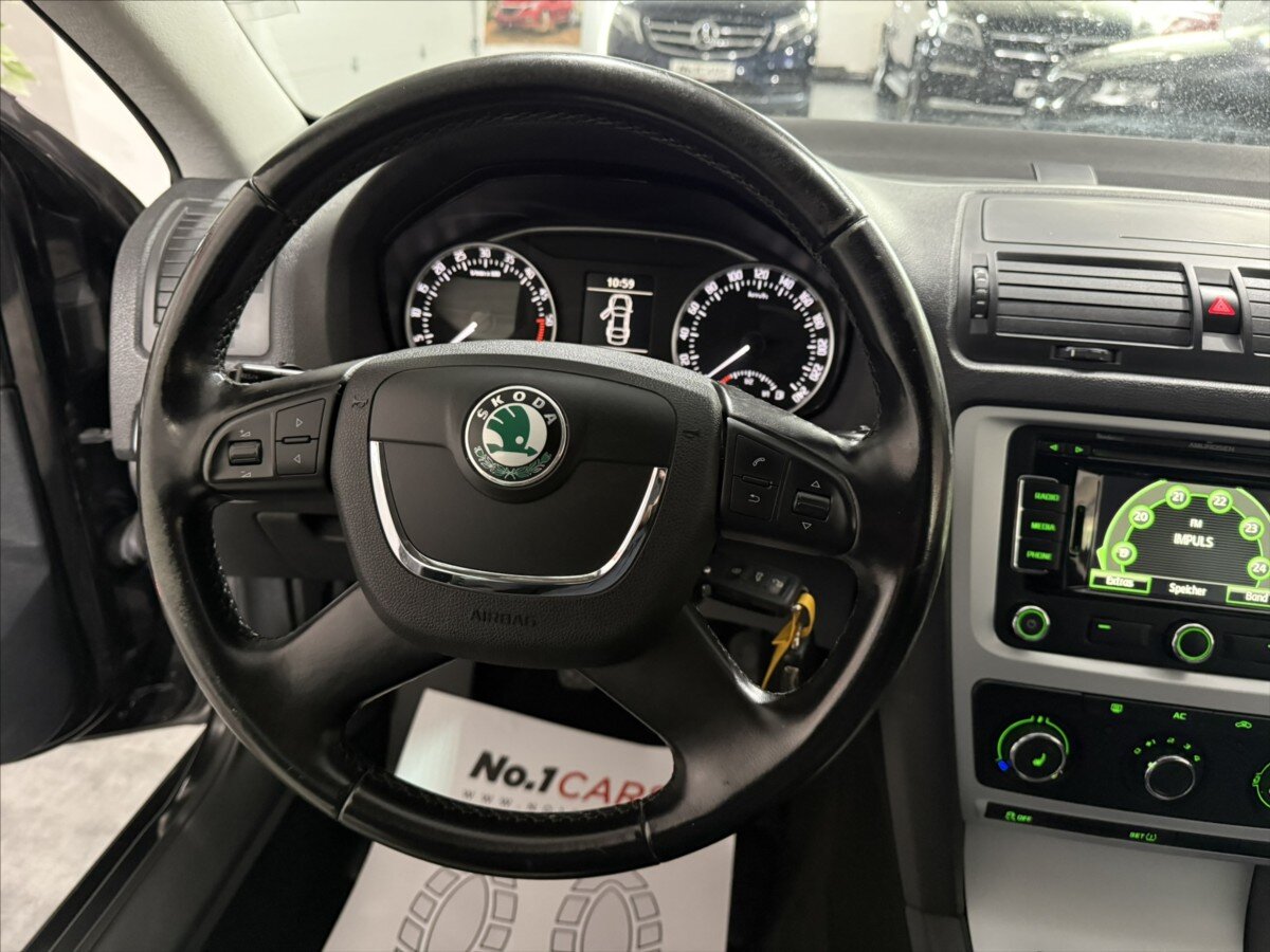 Škoda Octavia Kombi 2,0 l 103 kw