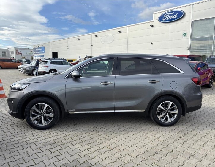 KIA Sorento 2