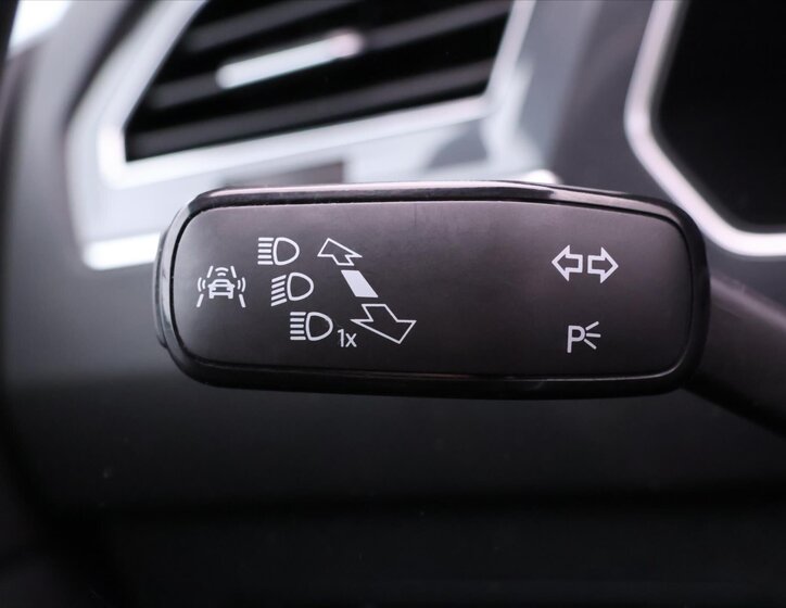 Volkswagen Tiguan SUV 2,0 l 176 kw