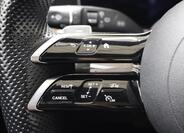 Mercedes-Benz Třídy E 18