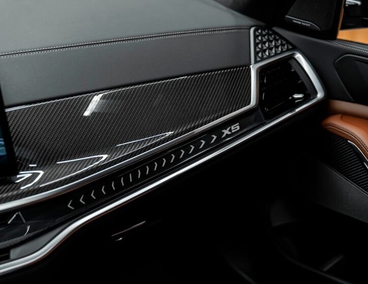 BMW X5 SUV 3,0 l 210 kw