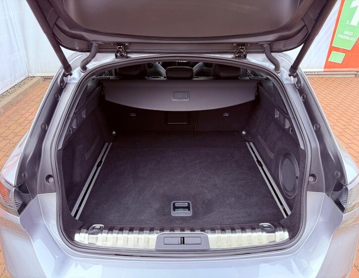 Peugeot 508 Kombi 1,6 l 165 kw