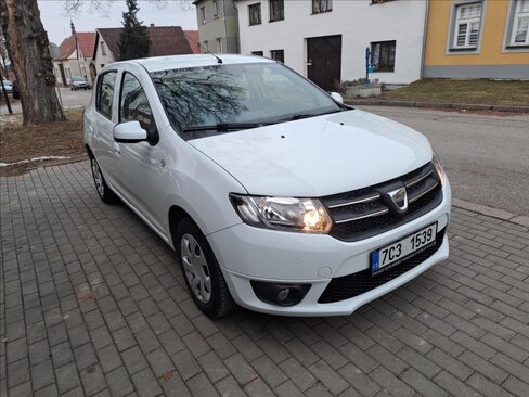 Dacia Sandero Hatchback 1,1 l 54 kw