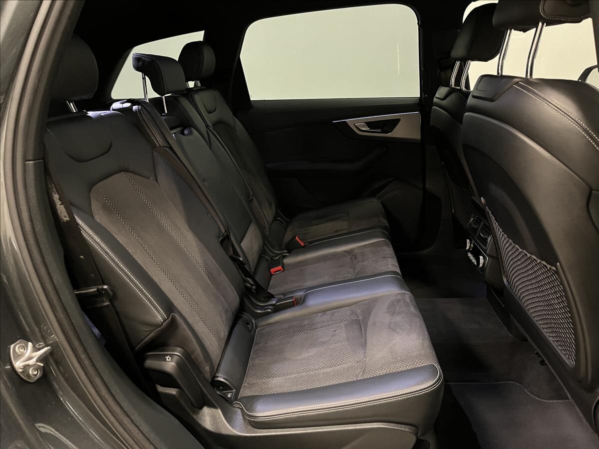 Audi Q7 SUV 3,0 l 200 kw