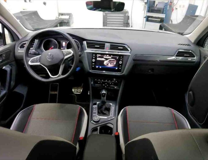 Volkswagen Tiguan SUV / Terénní 2,0 l 110 kw