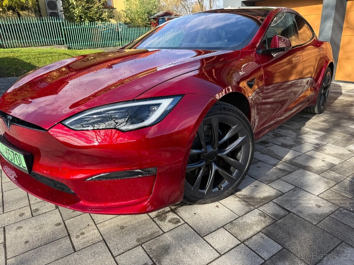 Tesla Model S Sedan 0,0 0