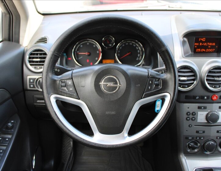 Opel Antara SUV / Terénní 2,0 l 110 kw