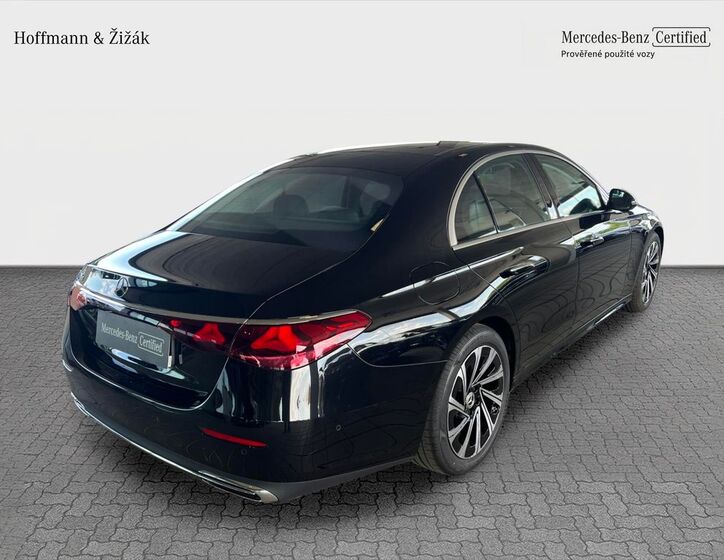 Mercedes-Benz Třídy E 5