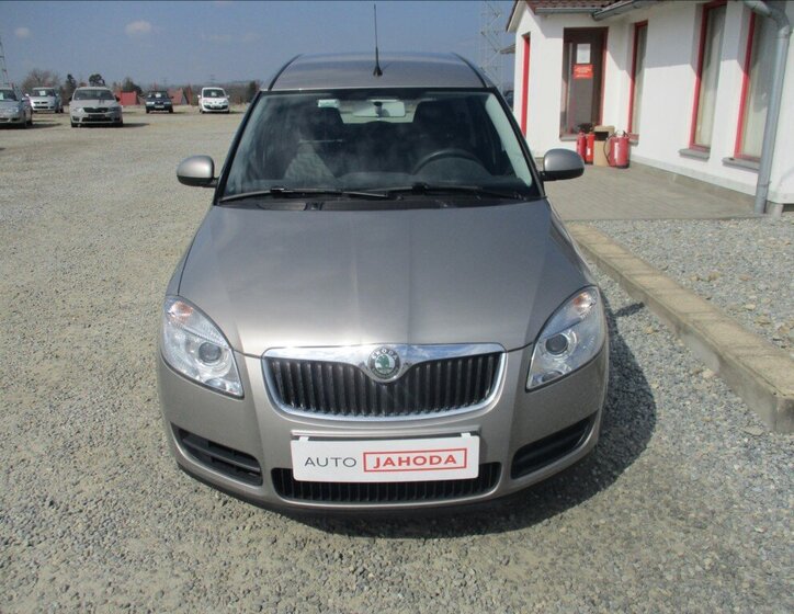 Škoda Roomster Kombi 1,2 l 51 kw