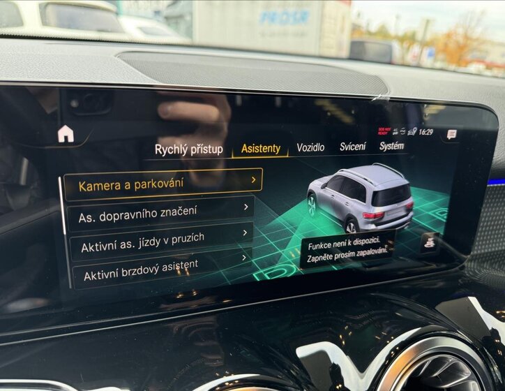 Mercedes-Benz GLB SUV 1,3 l 120 kw