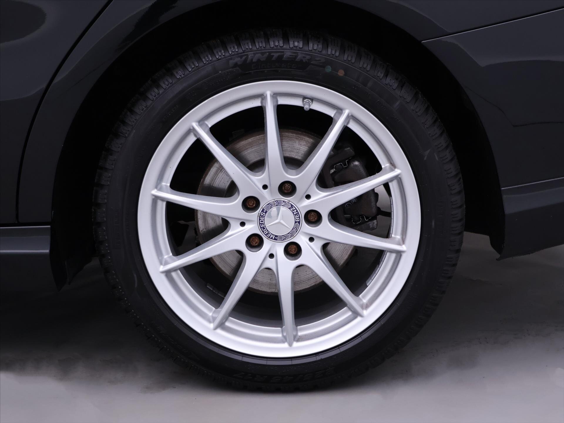 Mercedes-Benz CLA Kombi 2,0 l 155 kw