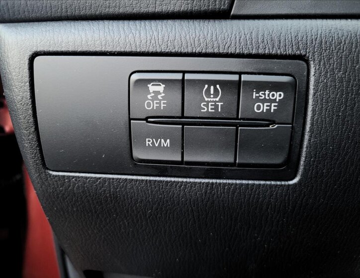 Mazda 3 Sedan / Limuzína 2,0 l 88 kw