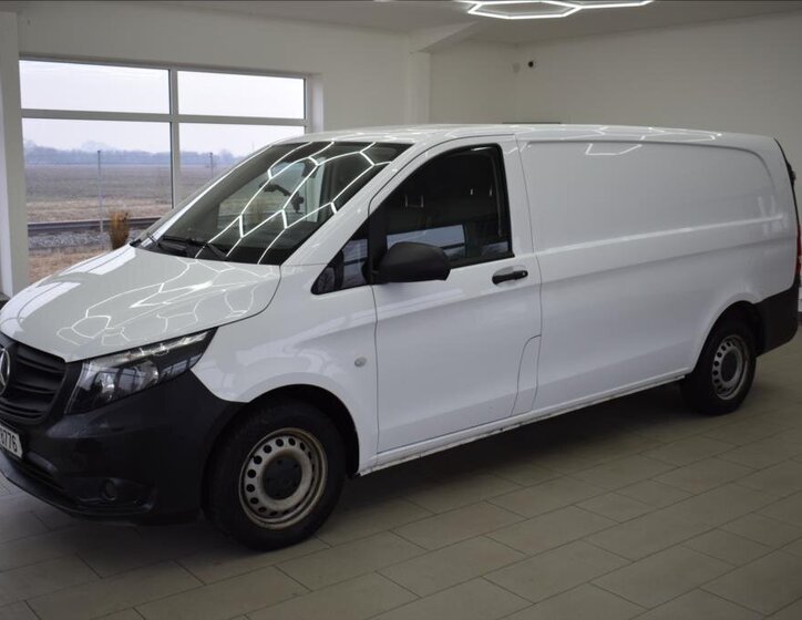 Mercedes-Benz Vito Skříň 2,0 l 120 kw