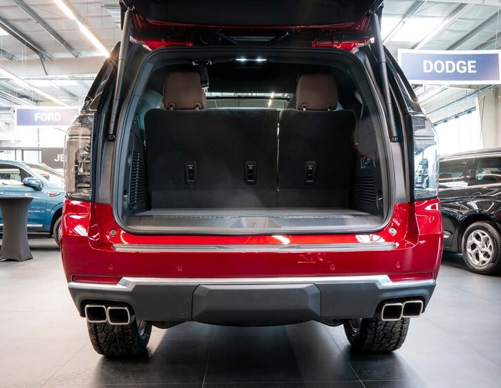 Chevrolet Tahoe SUV 6,2 l 313 kw