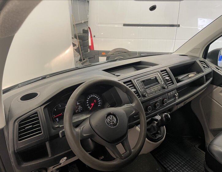 Volkswagen Transporter Kombi 2,0 l 110 kw