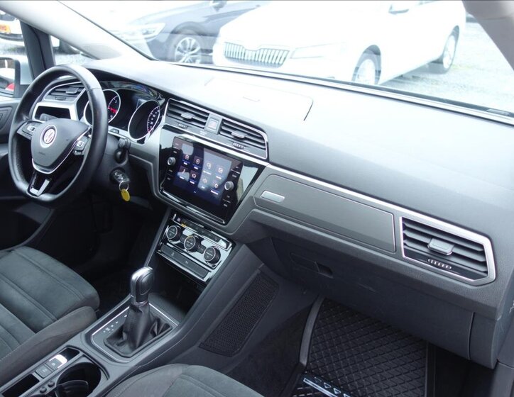 Volkswagen Touran MPV 2,0 l 110 kw