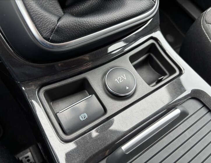 Ford Kuga SUV 2,0 l 110 kw