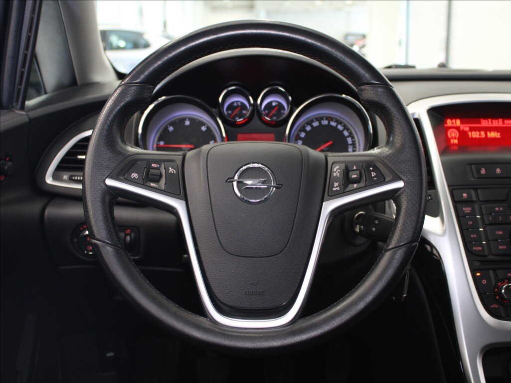 Opel Astra Kombi 2,0 l 118 kw
