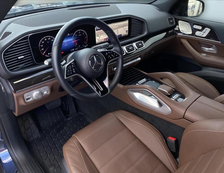 Mercedes-Benz GLE 9