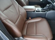 Toyota Land Cruiser SUV / Terénní 2,8 l 151 kw