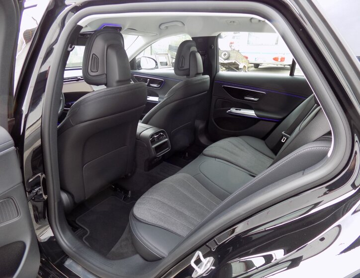 Mercedes-Benz Třídy E 10