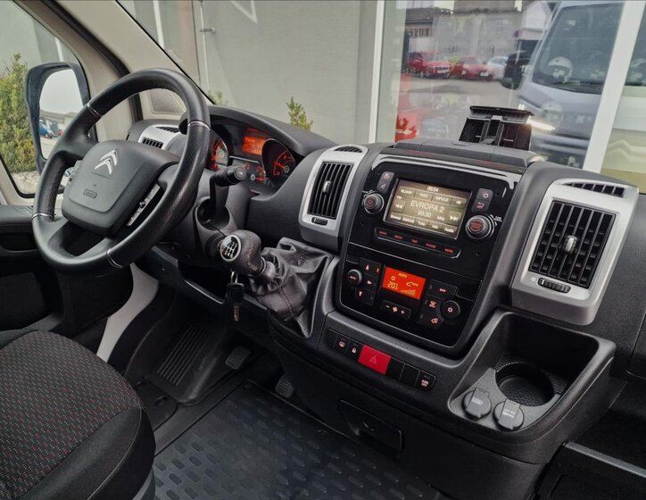 Citroën Jumper Skříň 2,2 l 103 kw