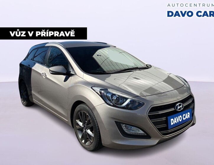 Hyundai i30 Kombi 1,6 l 99 kw