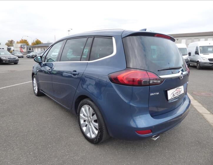 Opel Zafira 5