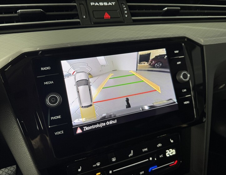 Volkswagen Passat 37