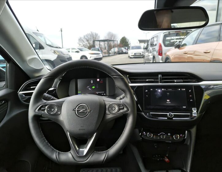 Opel Corsa Hatchback 0,0 100 kw