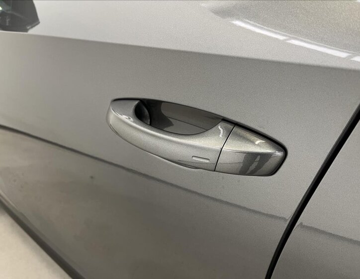 Škoda Fabia Hatchback 999,0 85 kw