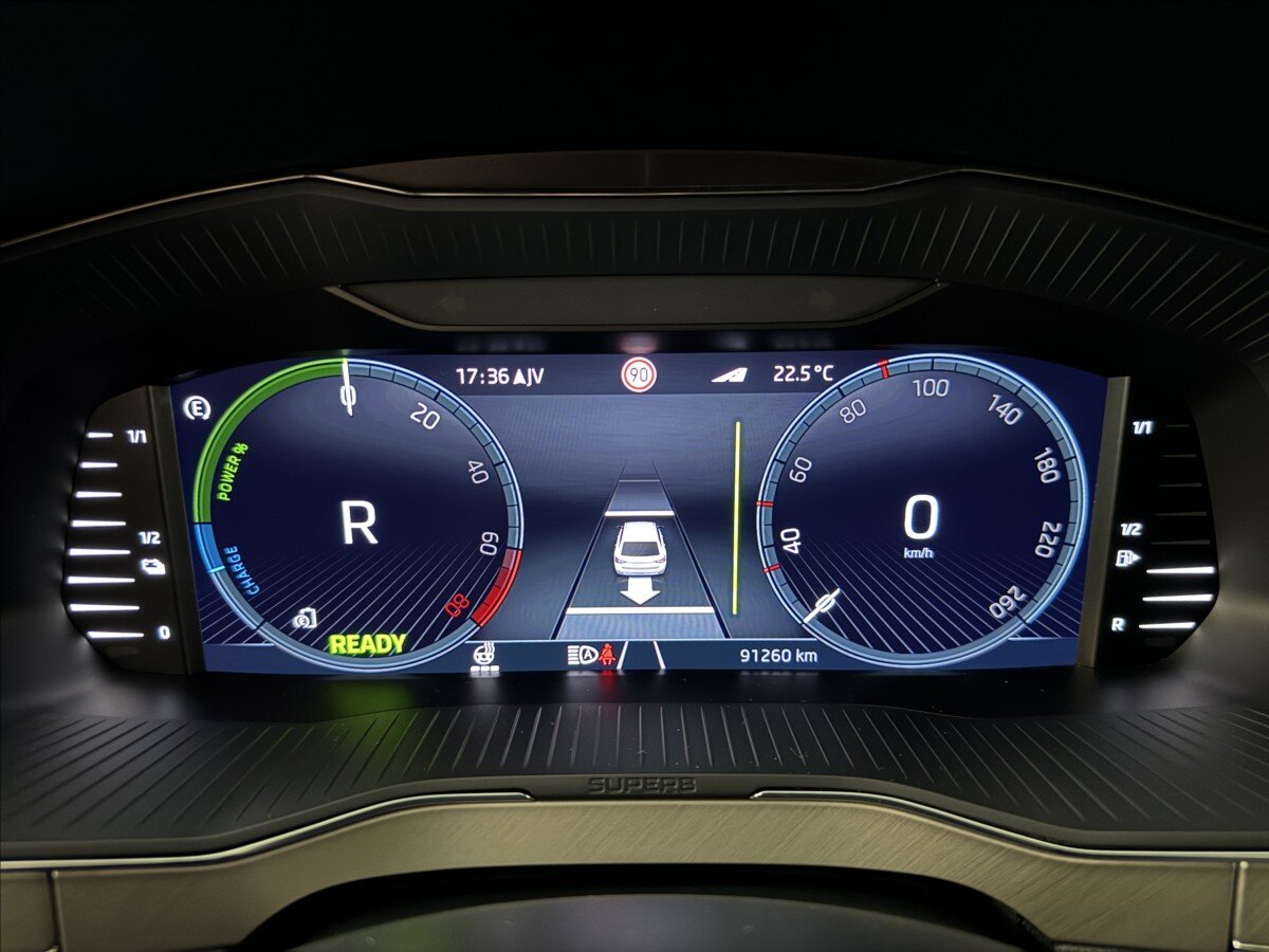 Škoda Superb Kombi 1,4 l 160 kw