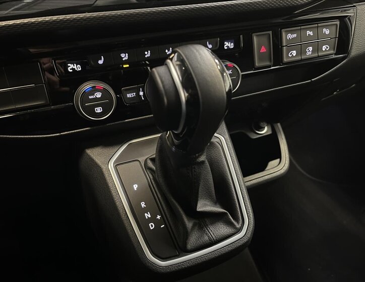 Volkswagen Multivan MPV 2,0 l 110 kw