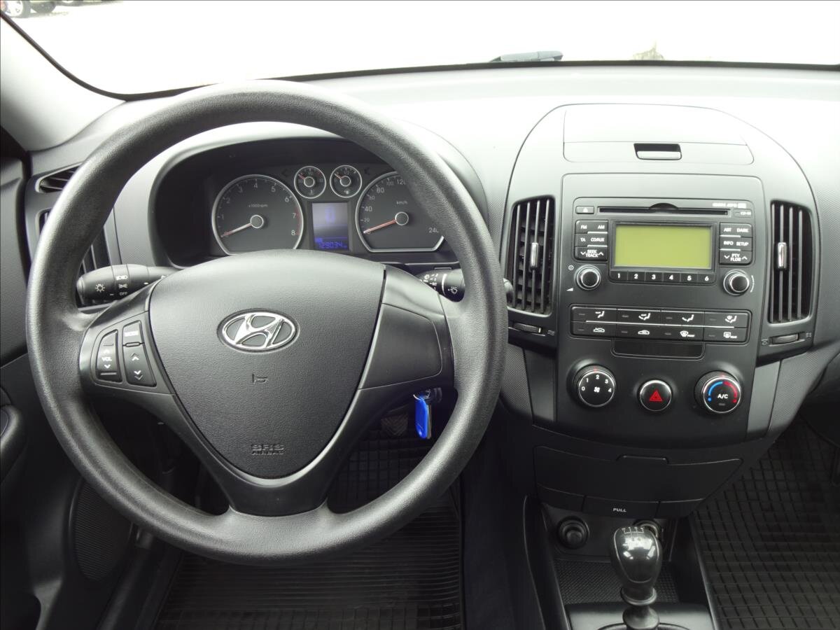 Hyundai i30 Kombi 1,4 l 80 kw