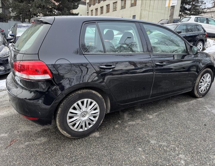 Volkswagen Golf Hatchback 1,6 l 77 kw