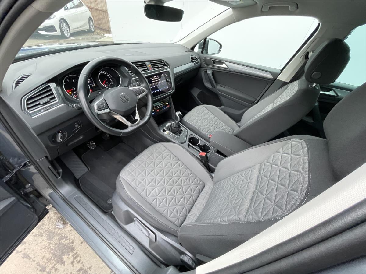 Volkswagen Tiguan SUV 1,5 l 110 kw