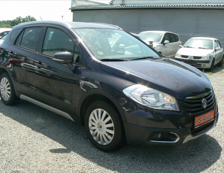Suzuki SX4 S-Cross 2