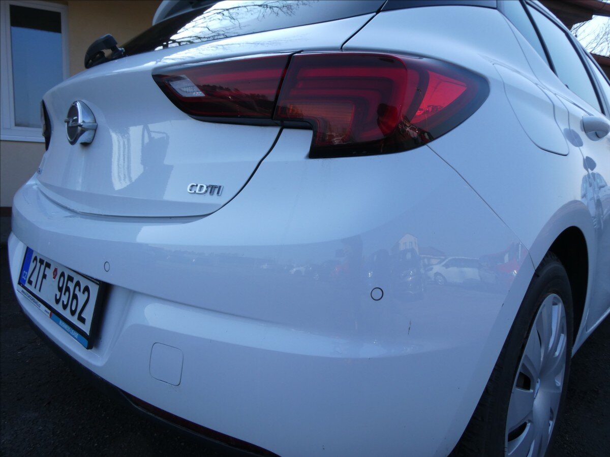 Opel Astra Hatchback 1,6 l 81 kw