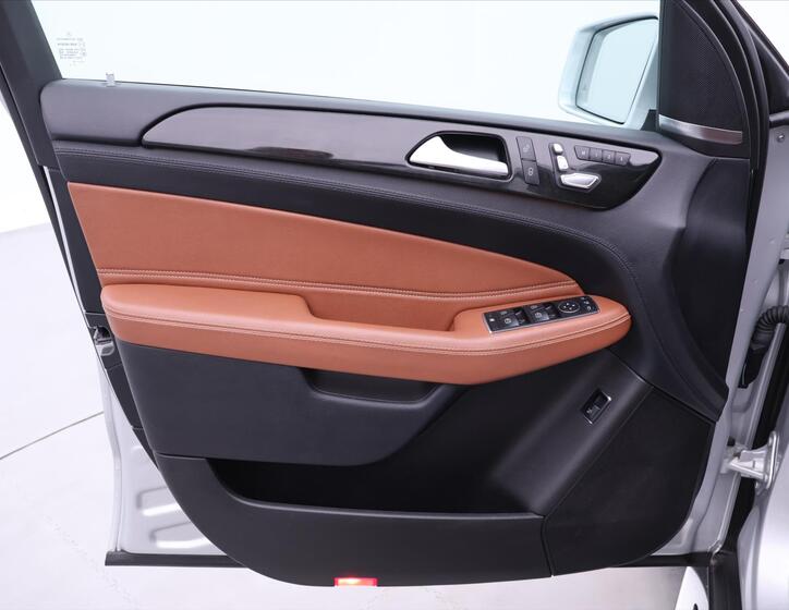 Mercedes-Benz GLS 63