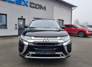 Mitsubishi Outlander SUV 2,0 l 110 kw