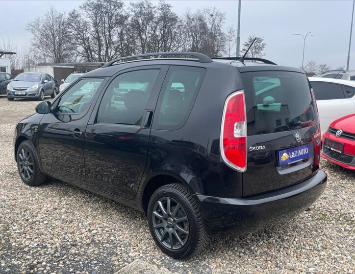 Škoda Roomster MPV 1,2 l 63 kw
