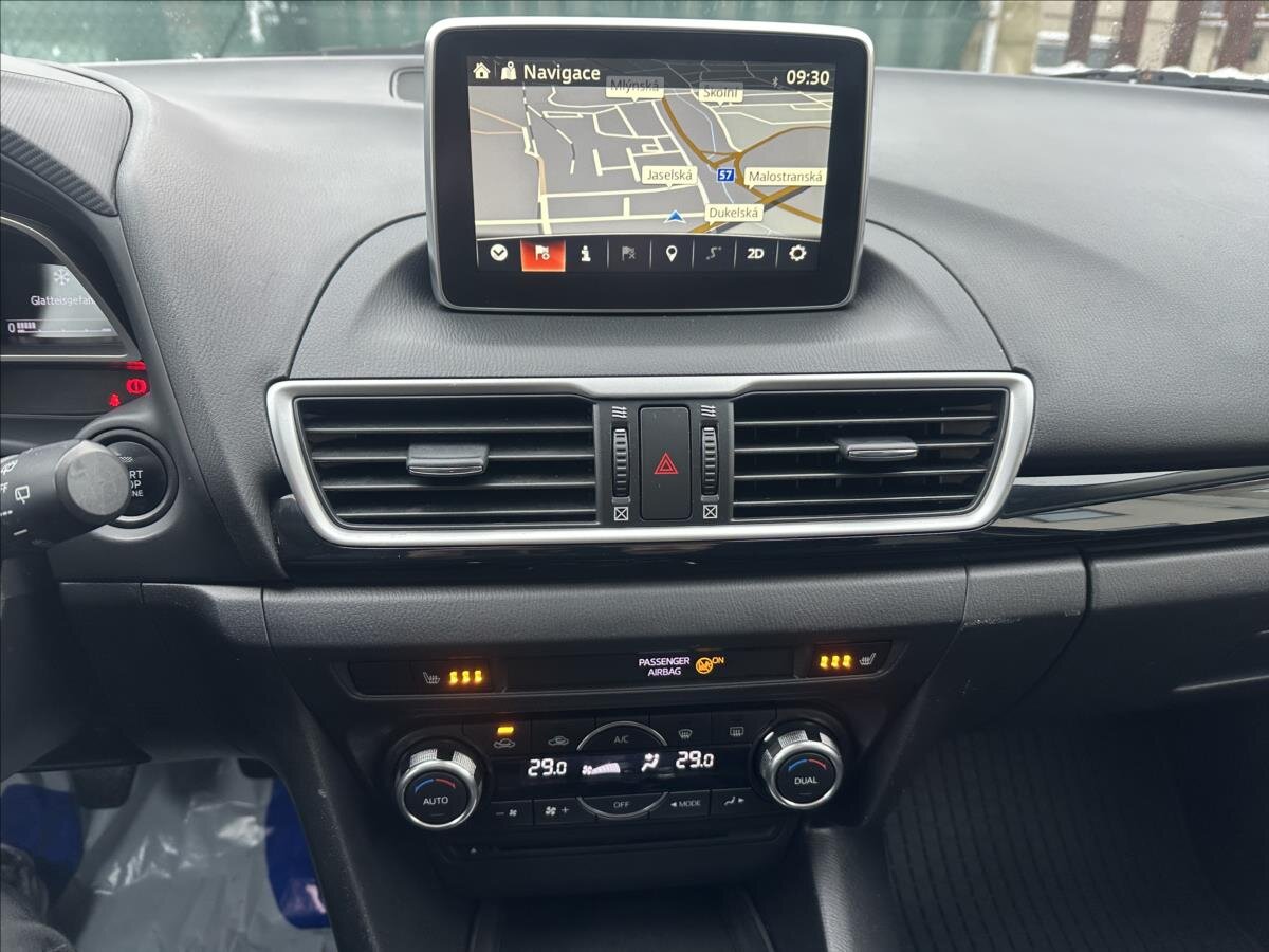 Mazda 3 Hatchback 2,0 l 88 kw