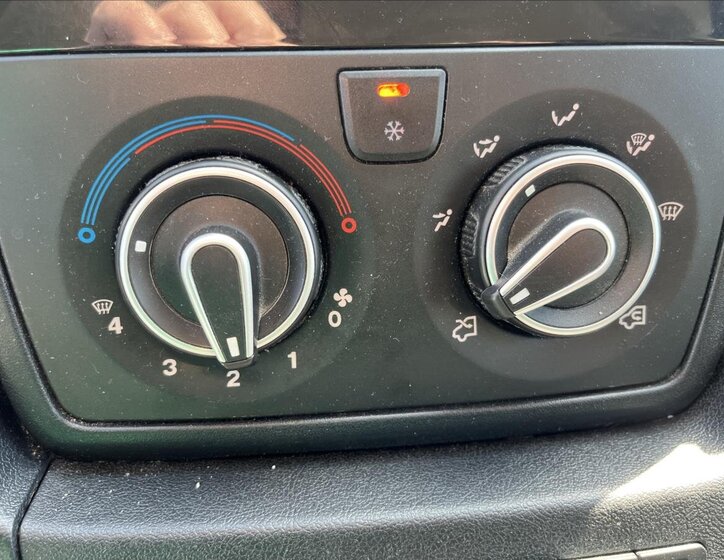 Peugeot Boxer Skříň 2,2 l 103 kw