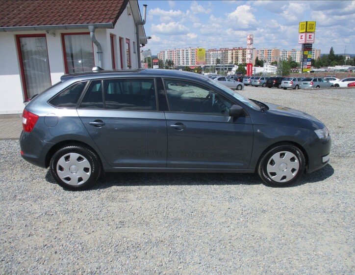 Škoda Rapid 5