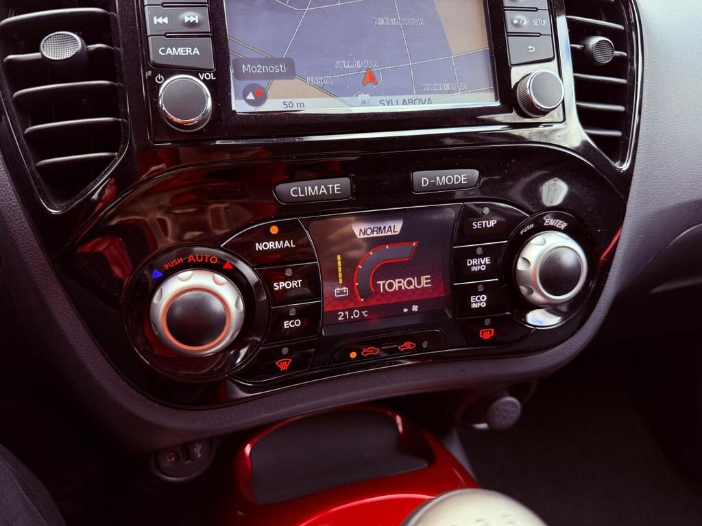 Nissan Juke Hatchback 1,6 l 86 kw