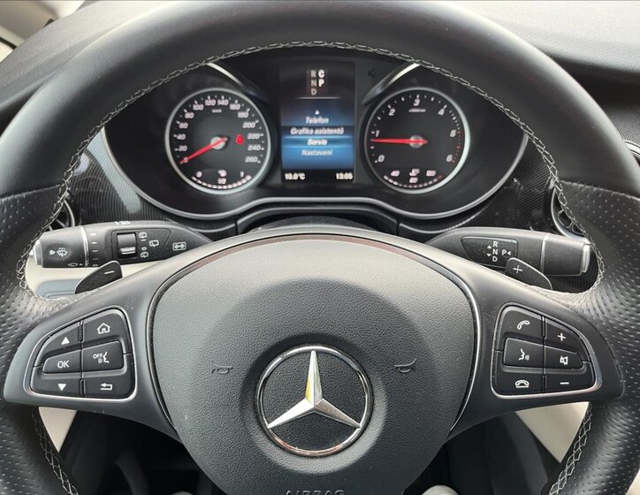 Mercedes-Benz Třídy V MPV 2,0 l 140 kw